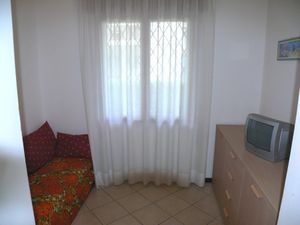 23569448-Ferienhaus-6-Bibione-300x225-3