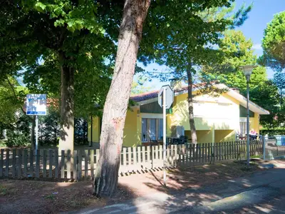 Ferienhaus für 6 Personen (58 m²) in Bibione 2/10