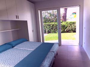 23079933-Ferienhaus-10-Bibione-300x225-5