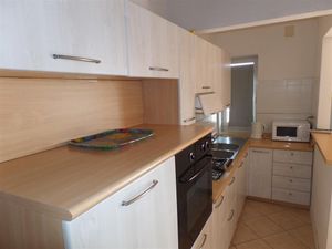 23548295-Ferienhaus-6-Bibione-300x225-5