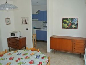 23570760-Ferienhaus-7-Bibione-300x225-4