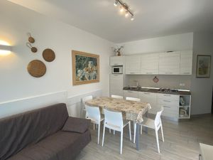 23561722-Ferienhaus-7-Bibione-300x225-5