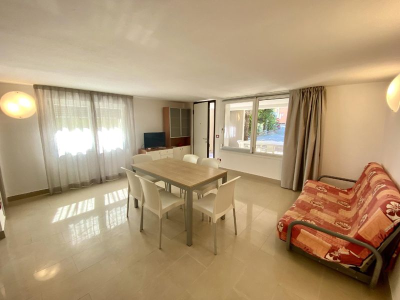 23548181-Ferienhaus-6-Bibione-800x600-1