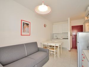 23522649-Ferienhaus-5-Bibione-300x225-2