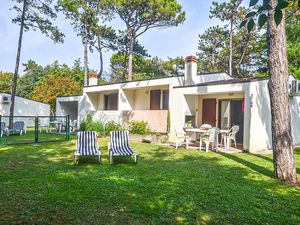 23746465-Ferienhaus-6-Bibione-300x225-1