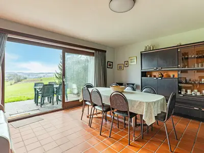 DiningRoom