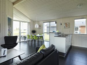 23939360-Ferienhaus-8-Billund-300x225-1