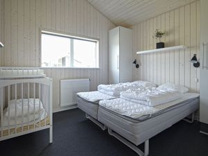 23939357-Ferienhaus-8-Billund-300x225-5