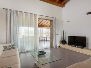 23924881-Ferienhaus-8-Binissalem-300x225-1