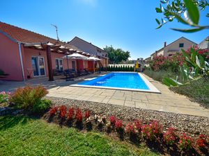 23842782-Ferienhaus-6-Biograd Na Moru-300x225-0