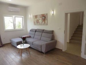 24048021-Ferienhaus-6-Biograd Na Moru-300x225-4