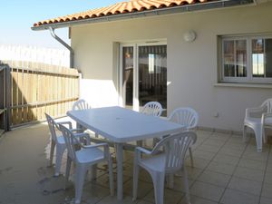 23848463-Ferienhaus-6-Biscarrosse-300x225-0