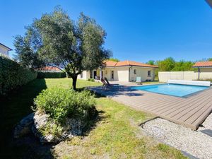 23986317-Ferienhaus-7-Biscarrosse-300x225-0