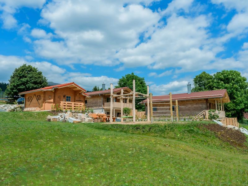 Außenansicht beide Chalets