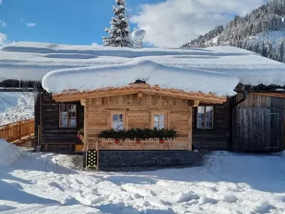 Ferienhaus für 16 Personen (250 m²) in Bischofshofen 1/10