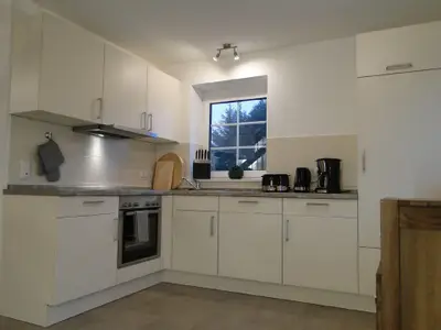 Voll ausgestattete Küche