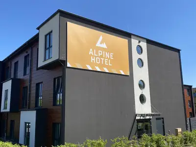 Alpine Hotel