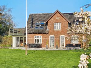 23663435-Ferienhaus-8-Bjert-300x225-0