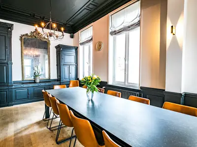 DiningRoom