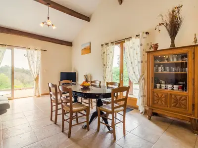 DiningRoom