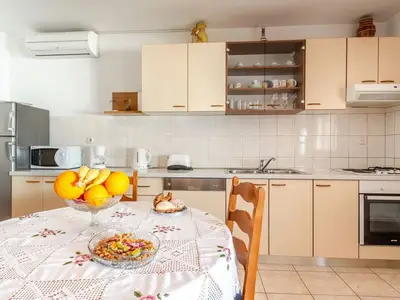 Ferienhaus für 5 Personen in Blato 9/10
