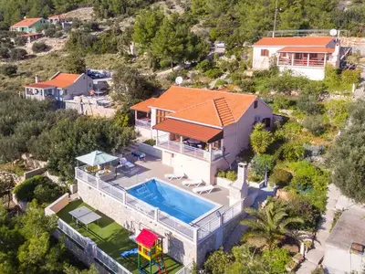 Ferienhaus für 10 Personen in Blato 2/10