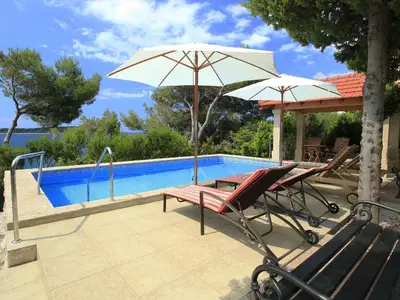 Schwimmingpool