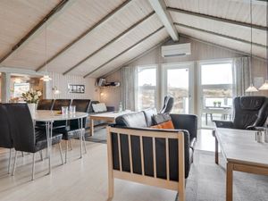 23575836-Ferienhaus-6-Blåvand-300x225-3