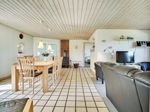 23580416-Ferienhaus-10-Blåvand-300x225-1