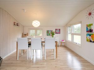 512608-Ferienhaus-6-Blåvand-300x225-5