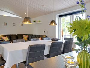 4071337-Ferienhaus-10-Blåvand-300x225-1