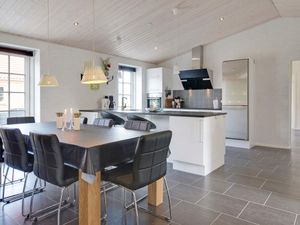 3584344-Ferienhaus-10-Blåvand-300x225-3