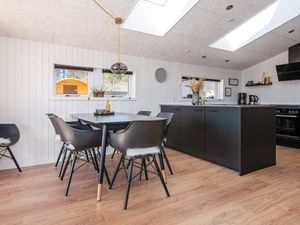 23091399-Ferienhaus-6-Blåvand-300x225-4