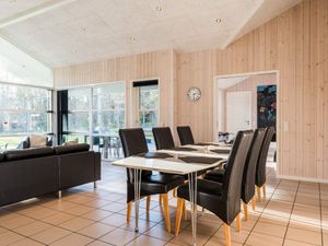 22350147-Ferienhaus-8-Blåvand-300x225-4