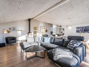 22350569-Ferienhaus-8-Blåvand-300x225-4