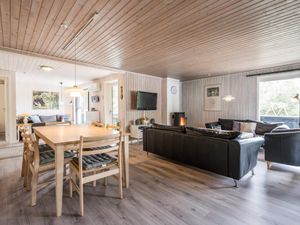 22350343-Ferienhaus-6-Blåvand-300x225-1