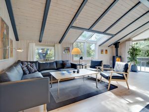 22350371-Ferienhaus-10-Blåvand-300x225-1