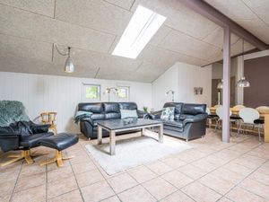 22350565-Ferienhaus-8-Blåvand-300x225-2