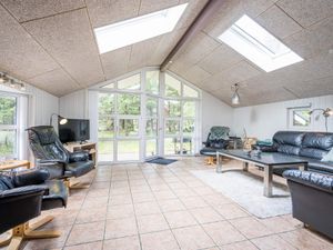 22350565-Ferienhaus-8-Blåvand-300x225-4