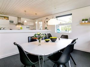 22620373-Ferienhaus-6-Blåvand-300x225-3