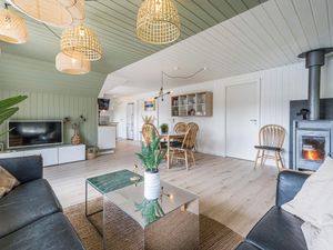 23341000-Ferienhaus-8-Blåvand-300x225-3