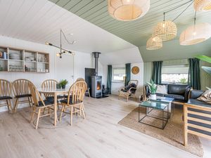 23341000-Ferienhaus-8-Blåvand-300x225-5