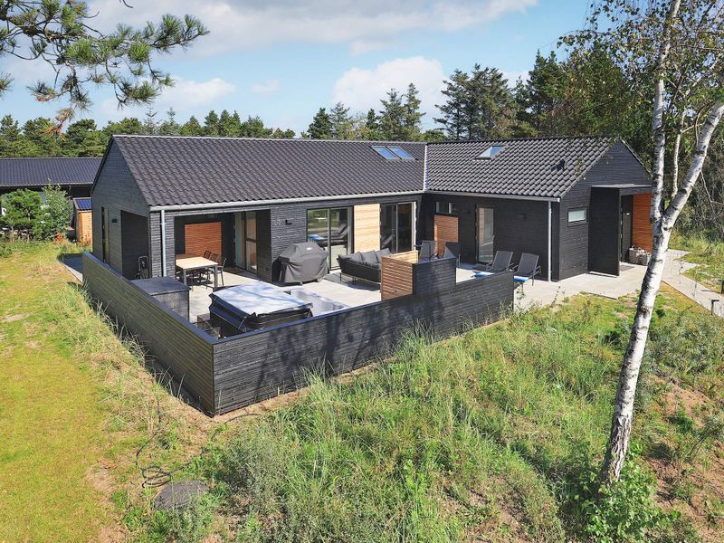 23547882-Ferienhaus-10-Blåvand-800x600-0