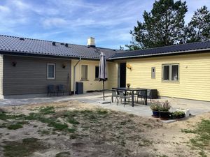23781868-Ferienhaus-8-Blåvand-300x225-0