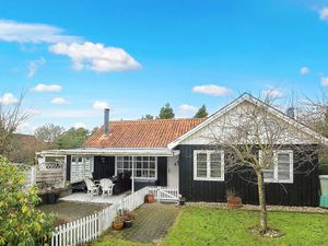 23968284-Ferienhaus-6-Blåvand-300x225-0