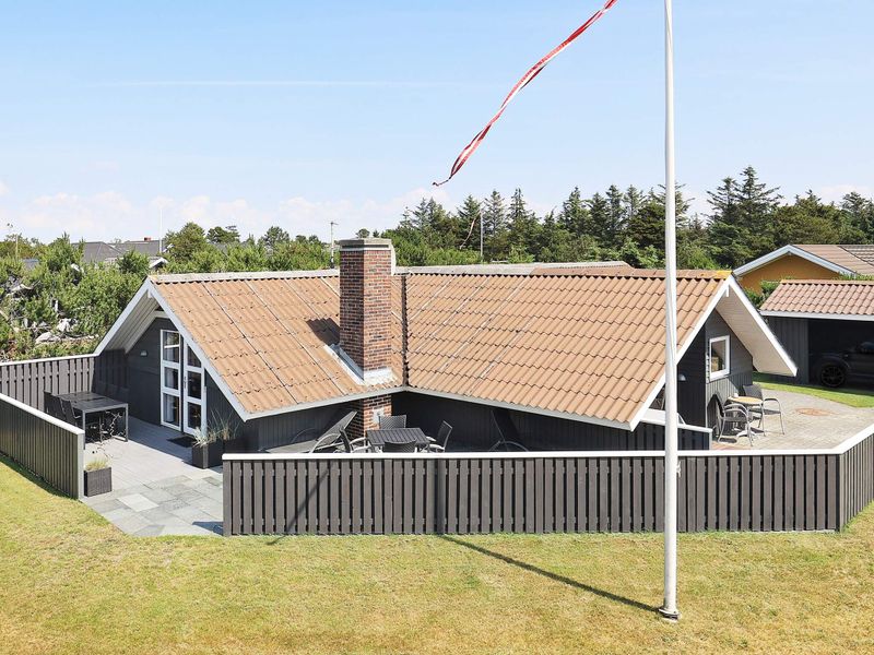 512623-Ferienhaus-8-Blåvand-800x600-0