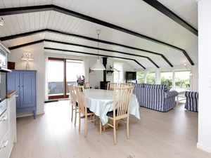 17937970-Ferienhaus-5-Blåvand-300x225-3