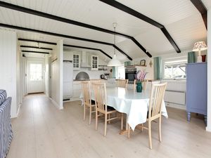 17937970-Ferienhaus-5-Blåvand-300x225-4