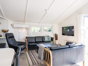 22350617-Ferienhaus-8-Blåvand-300x225-4