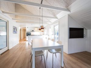 22350375-Ferienhaus-8-Blåvand-300x225-5